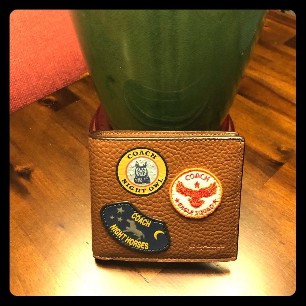 New!  Men’s Coach Brown Leather Patch Wallet